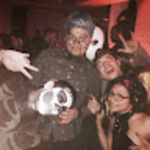 Meet your Posher, Cassandra